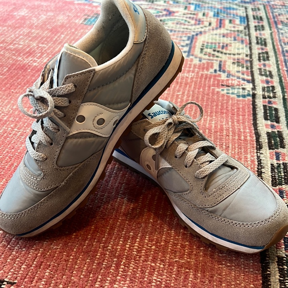 Saucony Beige Gray and White Women's Athletic Sneakers